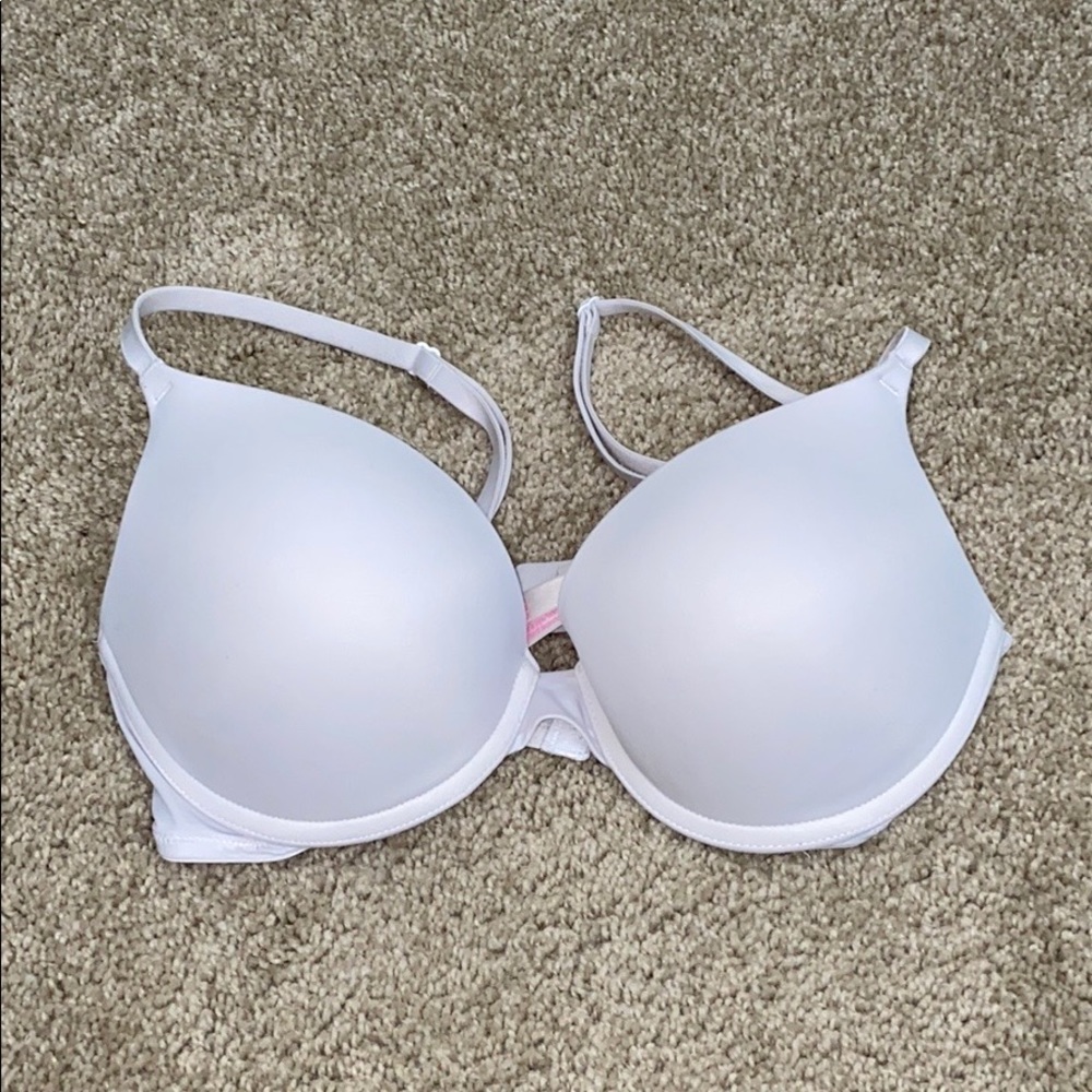 PINK Bra. Size 34C. Good Condition.
